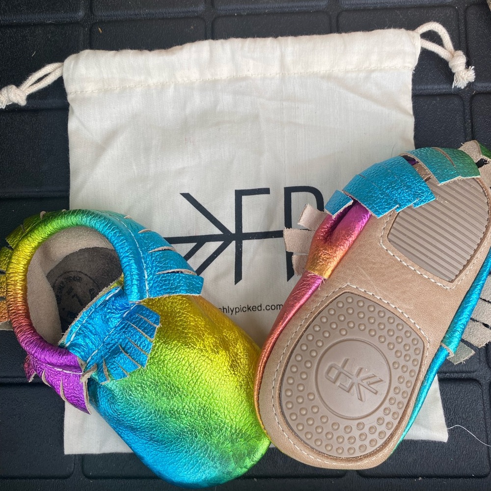 Freshly picked 🌈 hard sole toddler moccasin